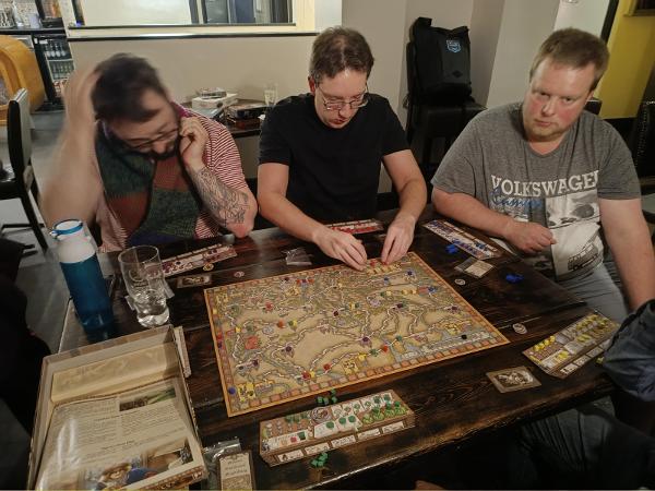 Hansa Teutonica: Big Box on the table, photo by Max Assayag