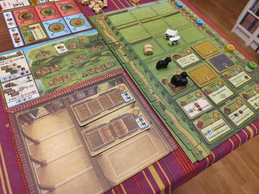 Fields of Arle: Big Box på bordet, foto af Oliver Hernandez