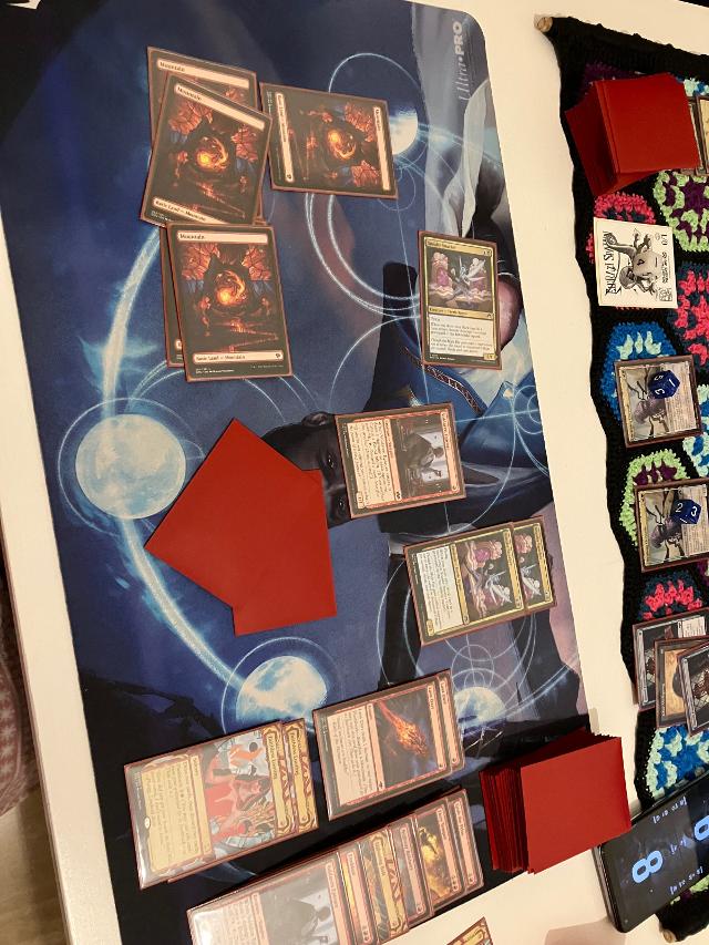 Magic: The Gathering – Welcome Deck sobre la taula, foto de Malaka13