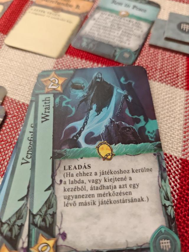 Blood Bowl: Team Manager – The Card Game on the table, photo by tienlevy