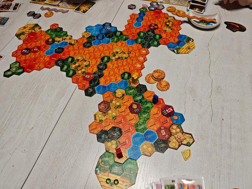 The Quest for El Dorado: The Golden Temples on the table, photo by Дмитрий Печень