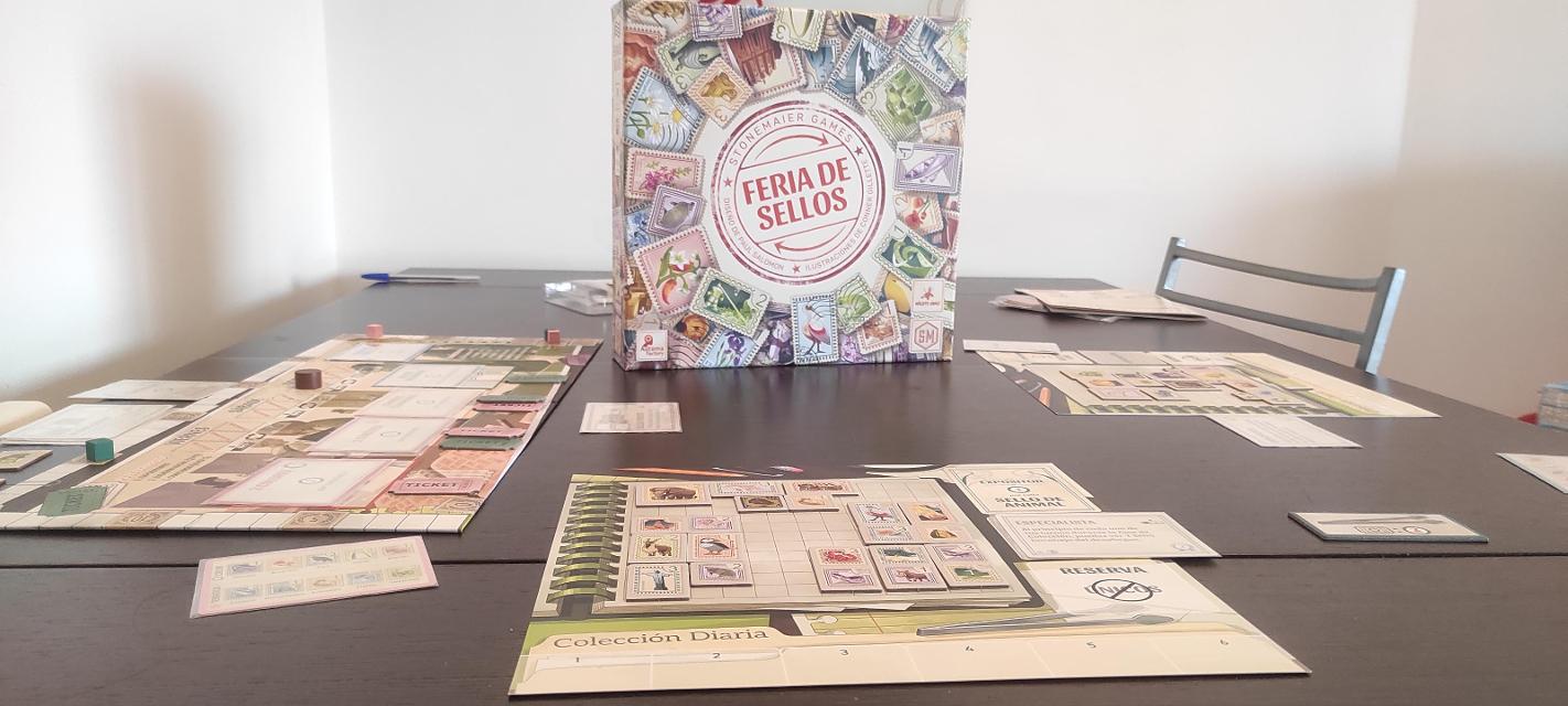 Stamp Swap on the table, photo by Pauliss