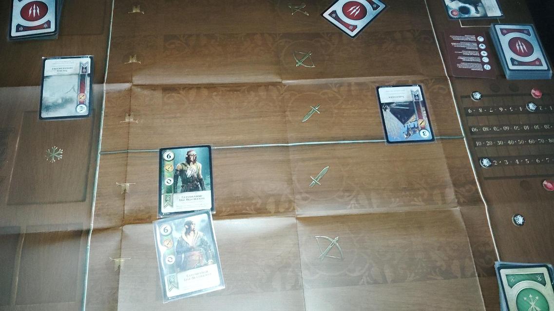 Gwent: The Legendary Card Game on the table, photo by Juniss