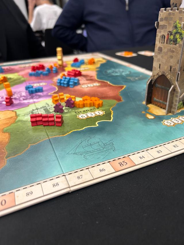 El Grande sobre la mesa, foto de David